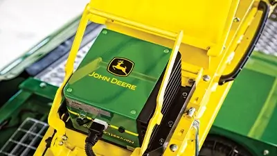 John Deere Logo auf Gerät